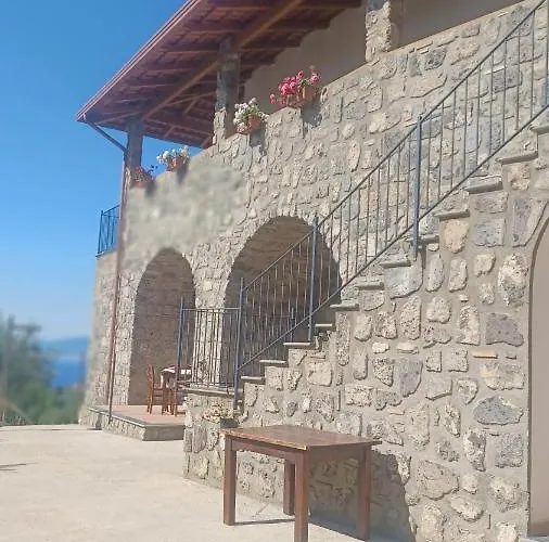 Agriturismo Primaluce *