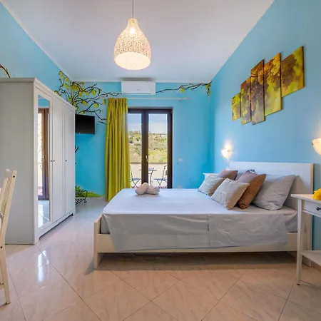 Primaluce בית חווה